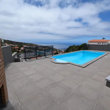 Semesterbostad Casa Antonette, Lovely House With A Pool *