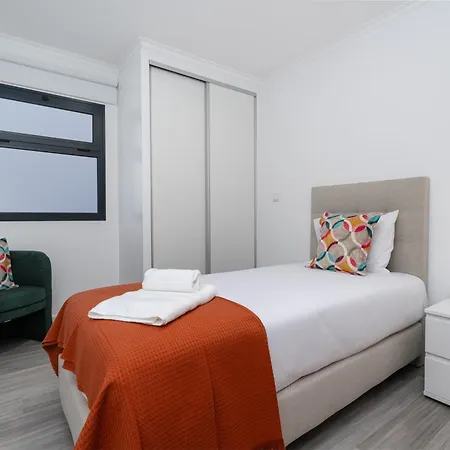 Holiday home Casa Antonette, Lovely House With A Pool Calheta (Madeira)