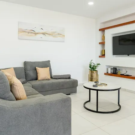 Casa Antonette, Lovely House With A Pool Holiday home