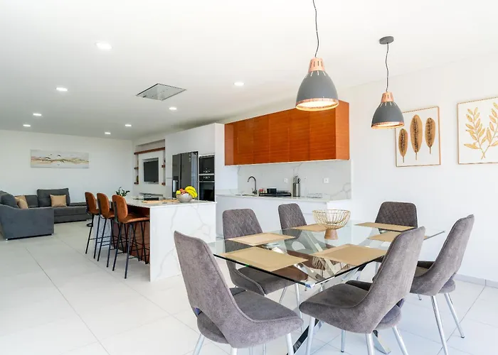 Casa de Férias Casa Antonette, Lovely House With A Pool