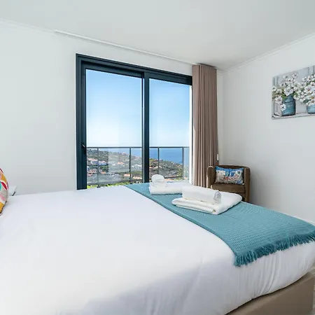 Casa Antonette, Lovely House With A Pool * Calheta (Madeira)