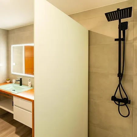 Casa Antonette, Lovely House With A Pool Casa vacanze