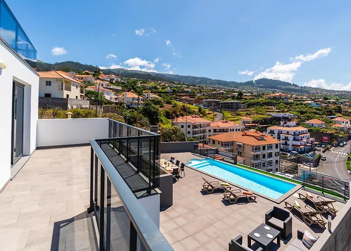 Casa Antonette, Lovely House With A Pool Hébergement de vacances