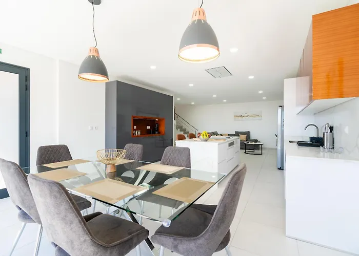 Casa Antonette, Lovely House With A Pool *