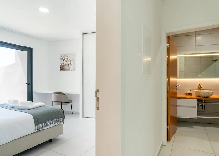 Hébergement de vacances Casa Antonette, Lovely House With A Pool *